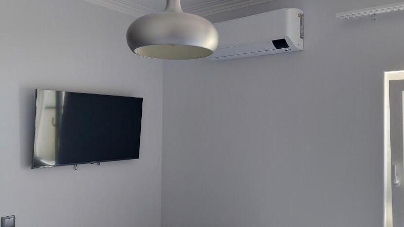 Номер Стандарт, Alojamento Local   Covas