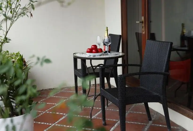 اتاق سوپریور, Art Hotel Ha Noi