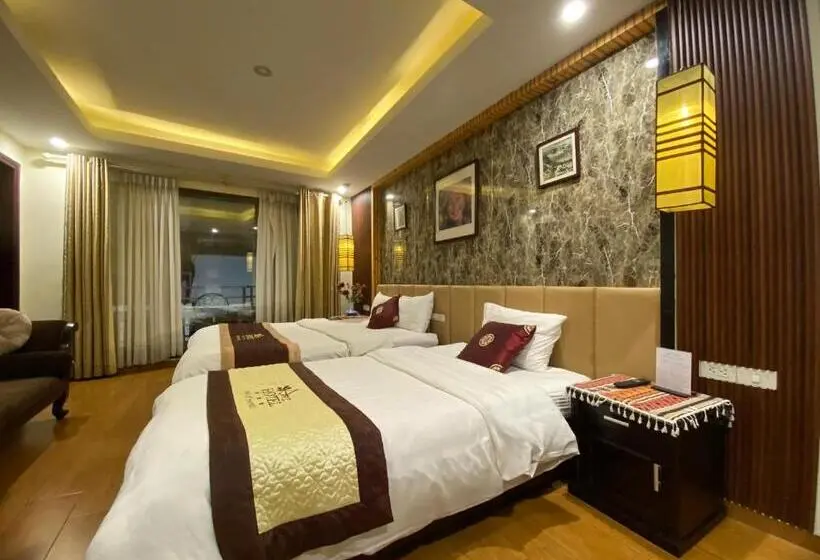 اتاق استاندارد سه تخته با بالکن, Art Hotel Ha Noi