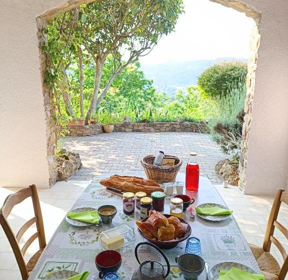 スタンダード４人部屋, Les Jardins D Arbousse