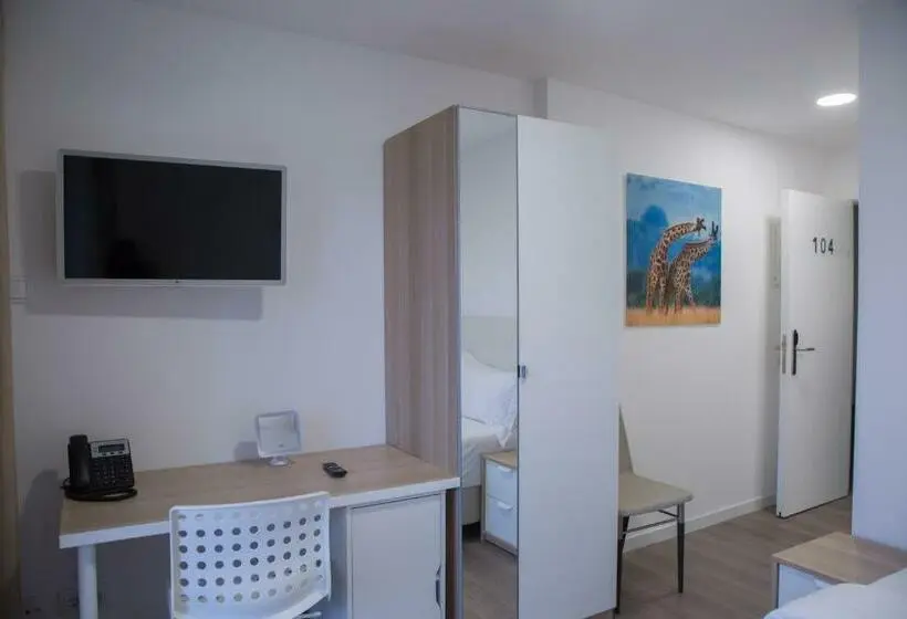 اتاق استاندارد, Wdc Aparthotel Buea