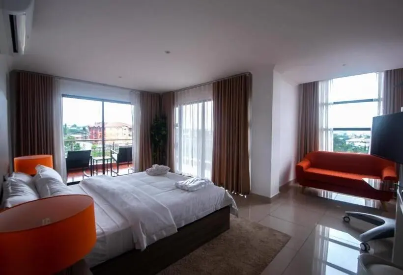 سوییت لوکس, Wdc Aparthotel Buea