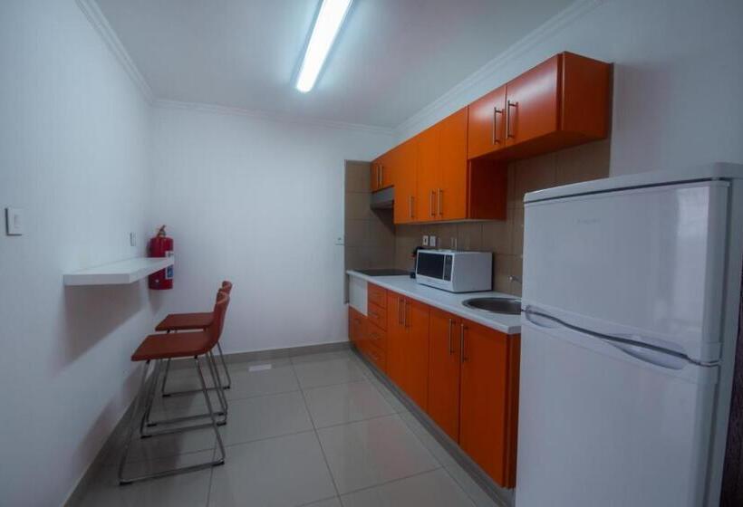 سوییت لوکس, Wdc Aparthotel Buea