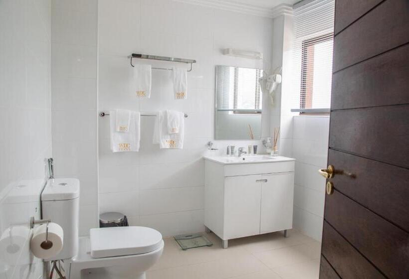 سوییت لوکس, Wdc Aparthotel Buea