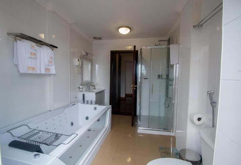 1 Bedroom Penthouse Apartment, Wdc Aparthotel Buea