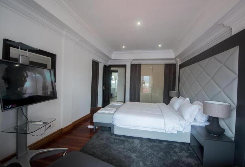 1 Bedroom Penthouse Apartment, Wdc Aparthotel Buea