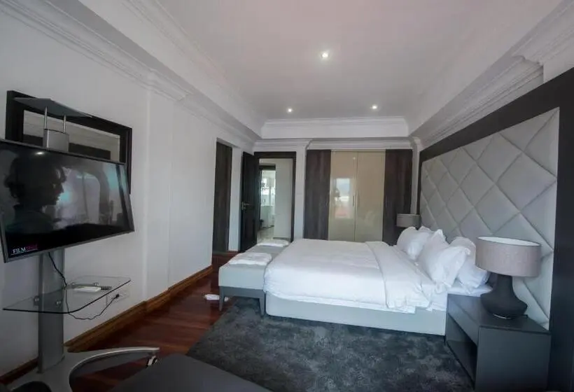 1 Bedroom Penthouse Apartment, Wdc Aparthotel Buea