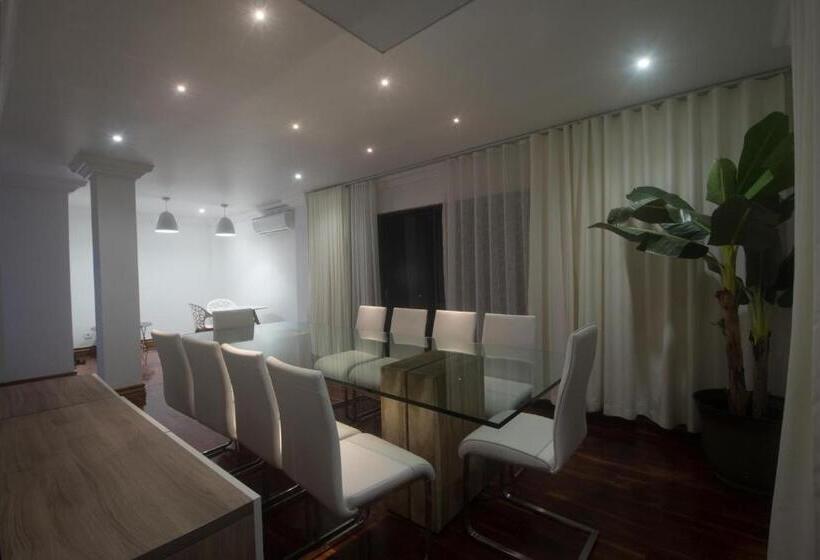 سوئیت پرزیدنت, Wdc Aparthotel Buea