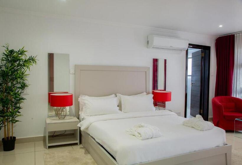 سوییت لوکس, Wdc Aparthotel Buea