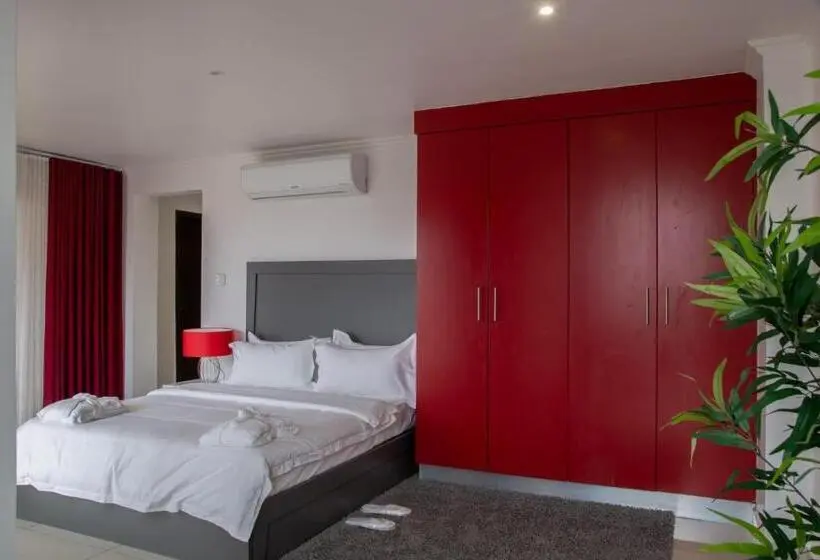 Deluxe Suite King Bed, Wdc Aparthotel Buea
