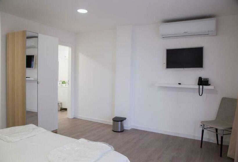 اتاق استاندارد, Wdc Aparthotel Buea