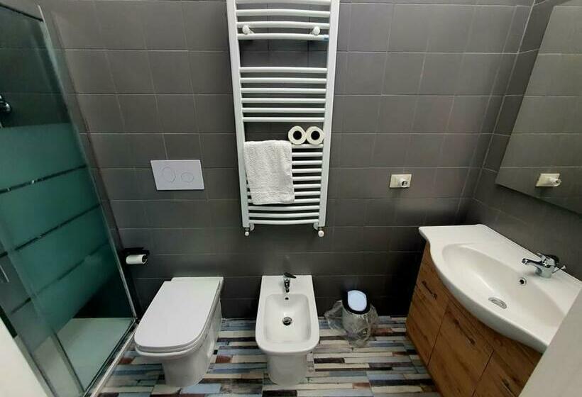 Номер Стандарт, Re Artu