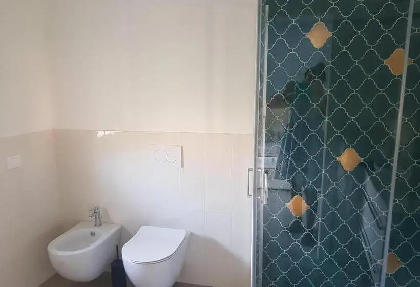اتاق لوکس, Casa Di Kiki