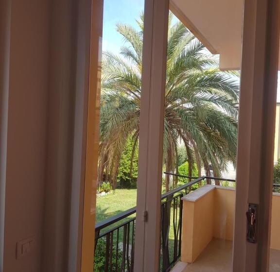 庭の見える１ベッドルームアパートメント, Casa Di Kiki