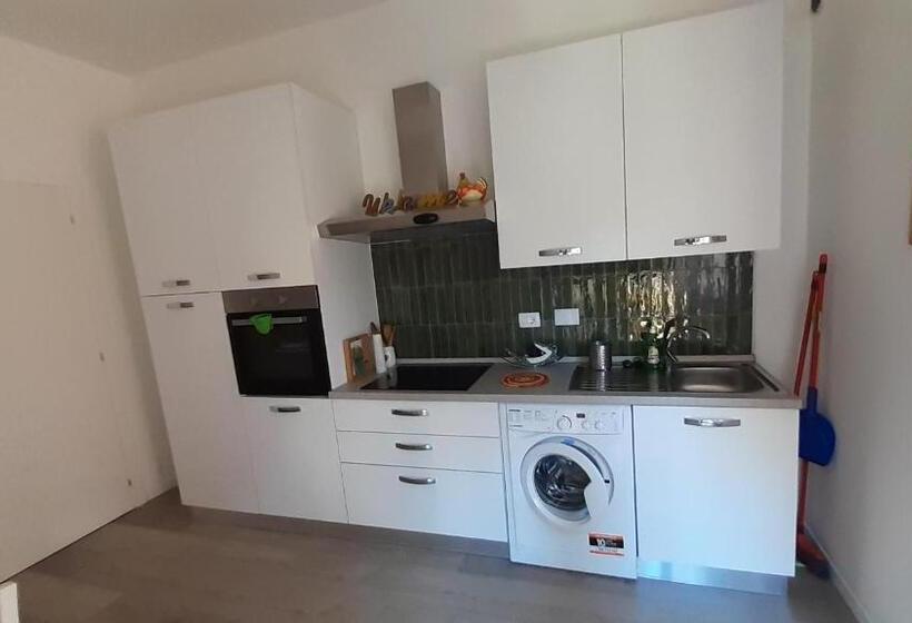 庭の見える１ベッドルームアパートメント, Casa Di Kiki