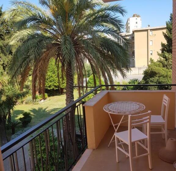 庭の見える１ベッドルームアパートメント, Casa Di Kiki