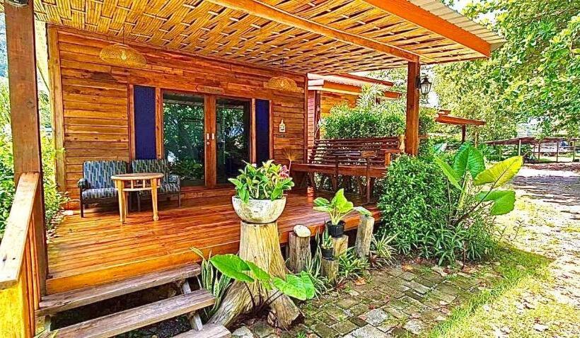 Triple Room Sea View, Coconut Lanta Resort @klong Dow Beach