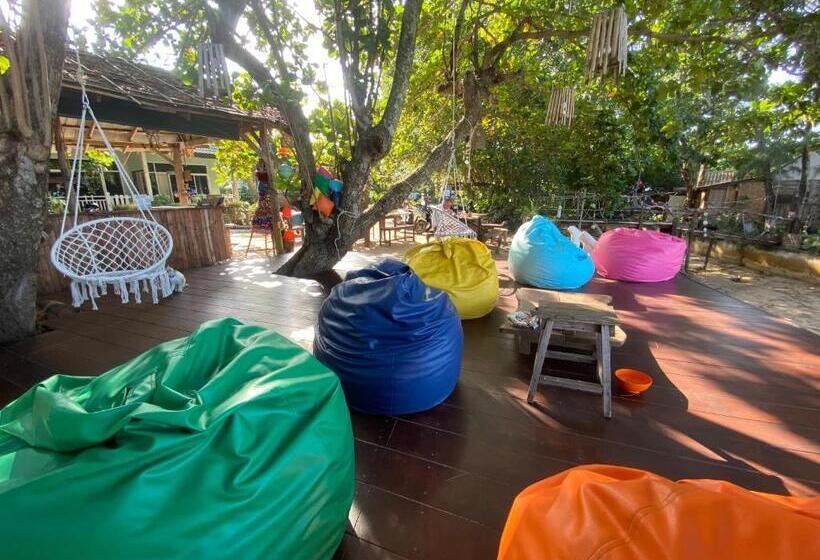 Triple Room Sea View, Coconut Lanta Resort @klong Dow Beach