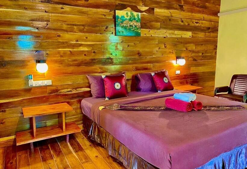 غرفة قياسية مطلّة علي البحر, Coconut Lanta Resort @klong Dow Beach