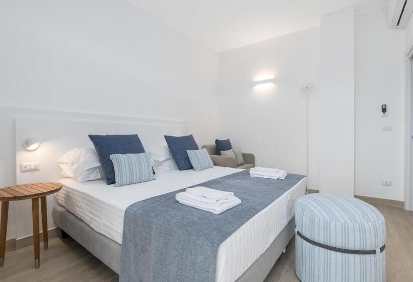 디럭스 테라스 룸 바다 전망, Appartamenti Savelletri Via Del Porto