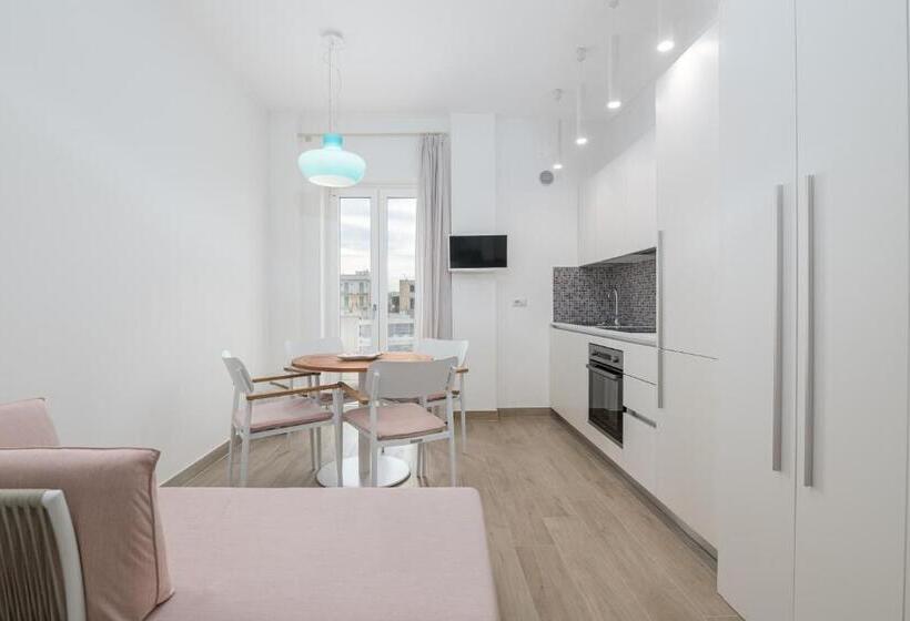 Номер Deluxe Вид на Море с Балконом, Appartamenti Savelletri Via Del Porto