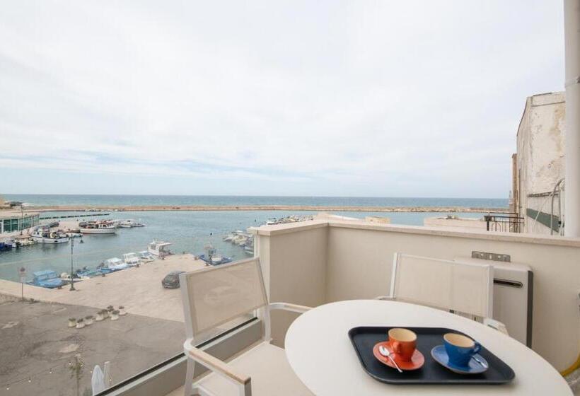 Triple Room Sea View, Appartamenti Savelletri Via Del Porto
