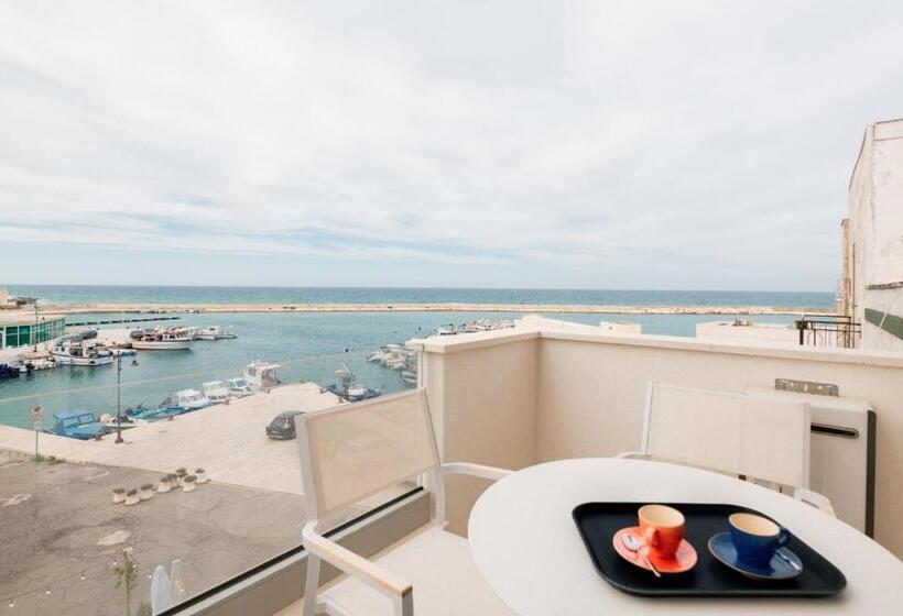 Triple Room Sea View, Appartamenti Savelletri Via Del Porto