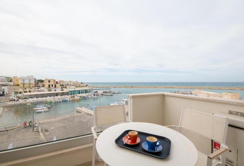 Triple Room Sea View, Appartamenti Savelletri Via Del Porto