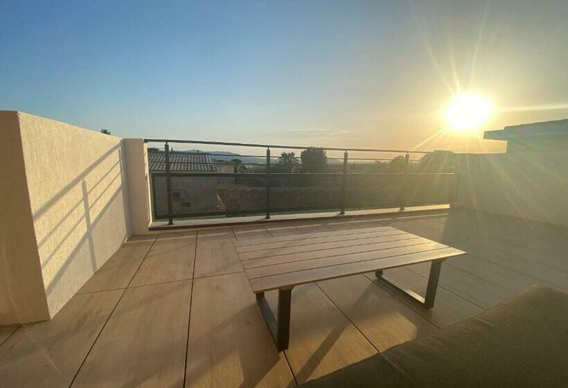 带1个卧室的带阳台的公寓, Dolce Vita