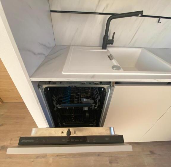 带露台的标准工作室, Dolce Vita