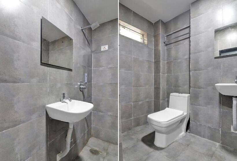 اتاق کلاسیک سه تخته, Townhouse S Continental