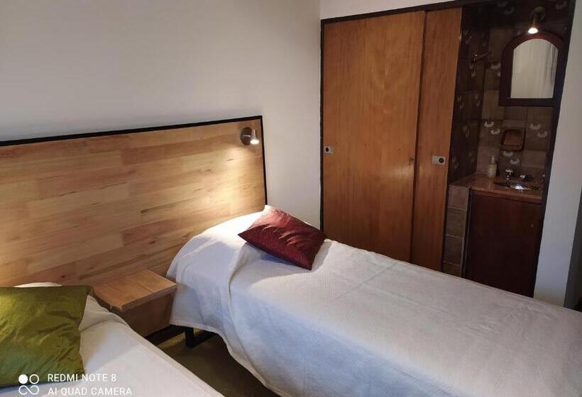 غرفة قياسية مطلة على الجبل, Casa Campo B&b