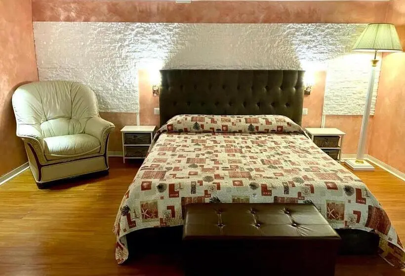 デラックスルーム, Castelpetroso Bed&food