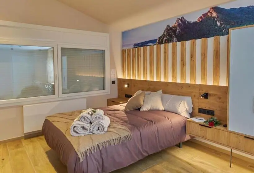 Standard Kolmen Hengen Huone, La Cabana Berga