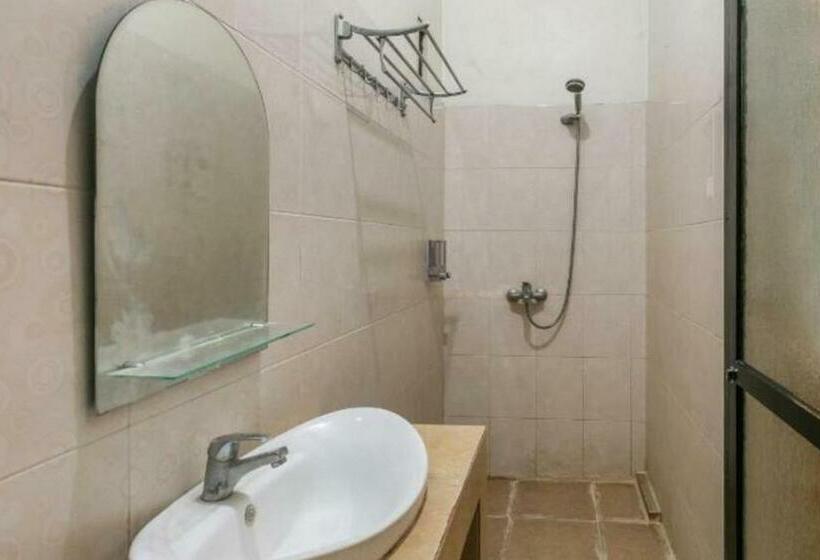 Номер Deluxe, Urbanview Hotel Kanca Banjarmasin By Reddoorz