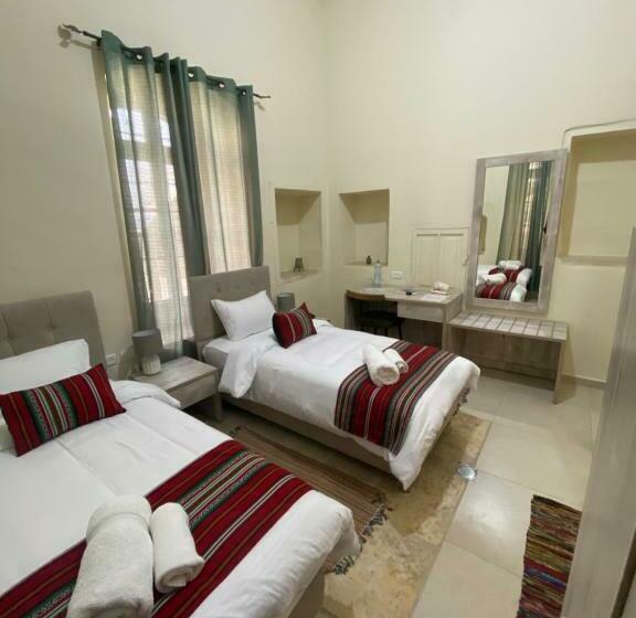 اتاق استاندارد یک نفره, Ma An Lil Hayat Boutique