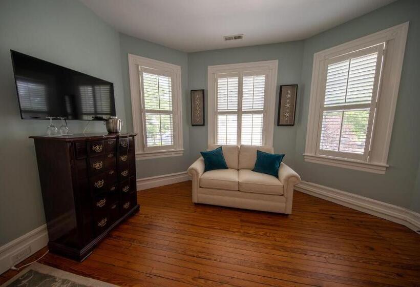 Стандартный Номер Кровать Кинг, The Edenton Collection Captain S Quarters Inn