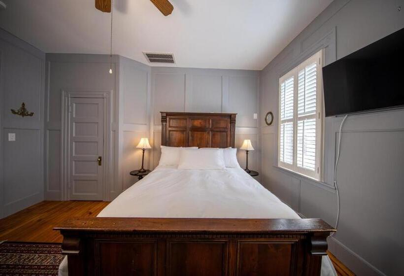 Номер Стандарт, The Edenton Collection Captain S Quarters Inn