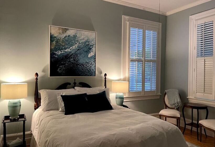 غرفة قياسية, The Edenton Collection Captain S Quarters Inn