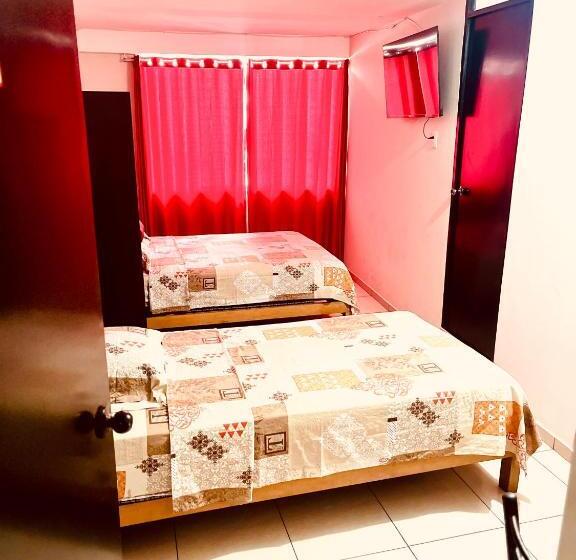 חדר סטנדרט, Hospedaje Nápoles