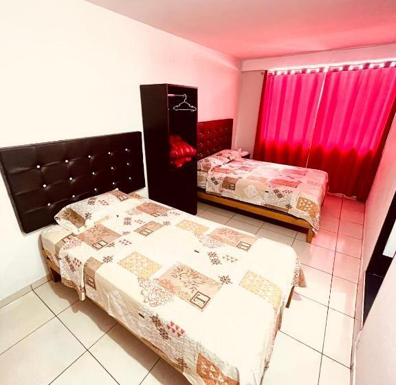 חדר סטנדרט, Hospedaje Nápoles