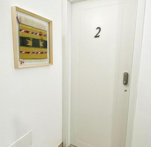 اتاق استاندارد, Cocciu D Amuri