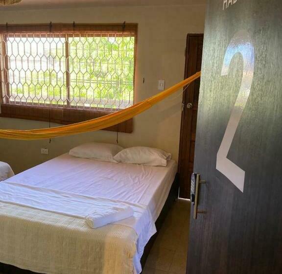 Habitación Familiar, Alojamiento Bambuu