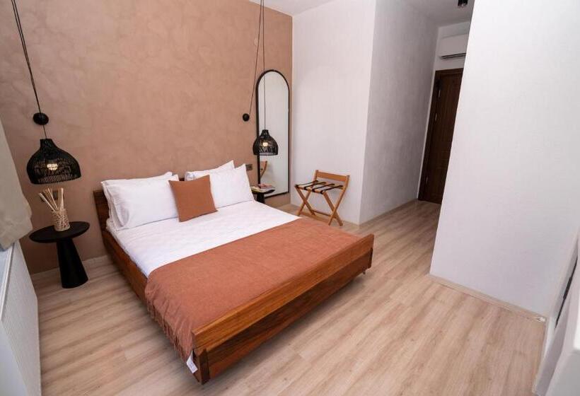 غرفة قياسية مطلّة علي البحر, Ajlan Oia