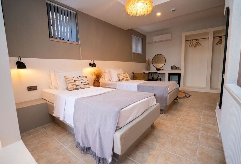 غرفة قياسية, Ajlan Oia