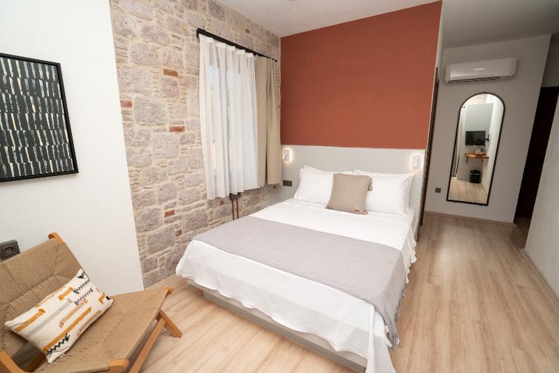 غرفة قياسية مطلّة علي البحر, Ajlan Oia