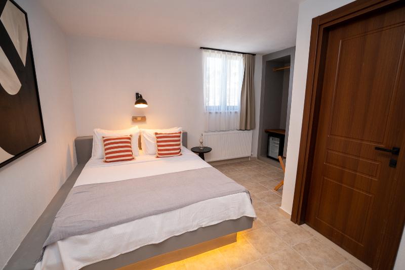 غرفة قياسية, Ajlan Oia