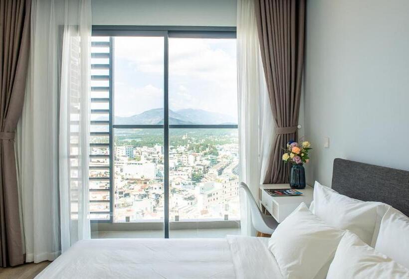 اتاق استاندارد با بالکن, Marina Suites Apartment
