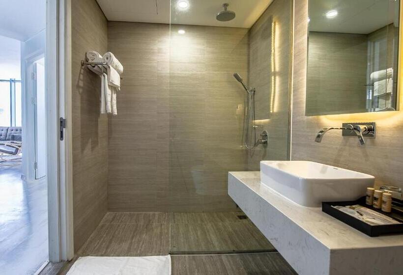 اتاق استاندارد با بالکن, Marina Suites Apartment