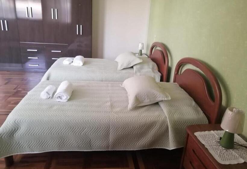 اتاق لوکس, Belle Ville